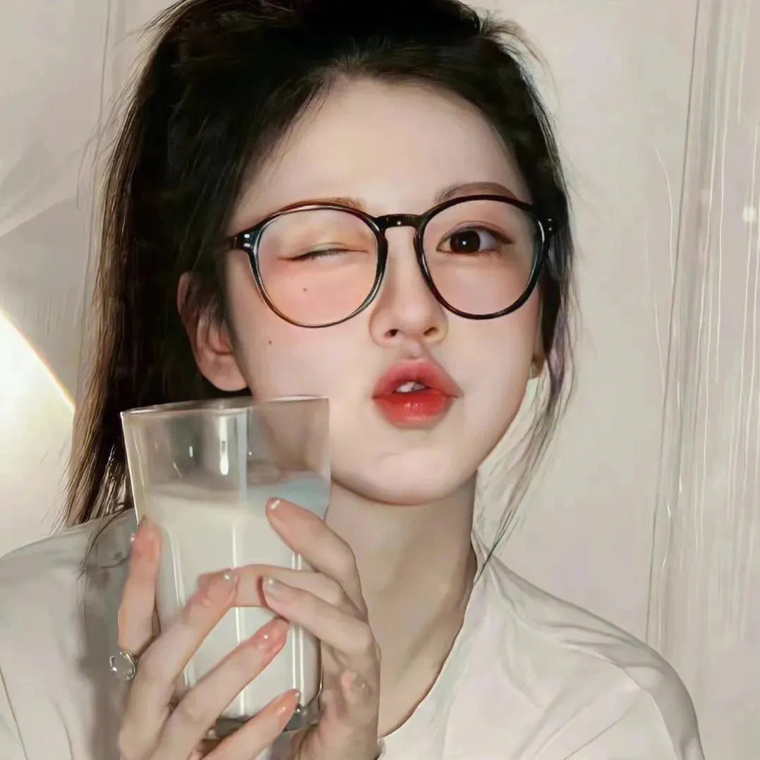 芒果和红色轮椅